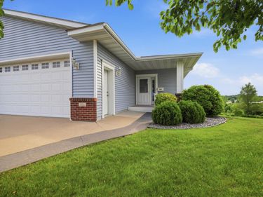 414 4th Avenue SE, Lonsdale, MN 55046