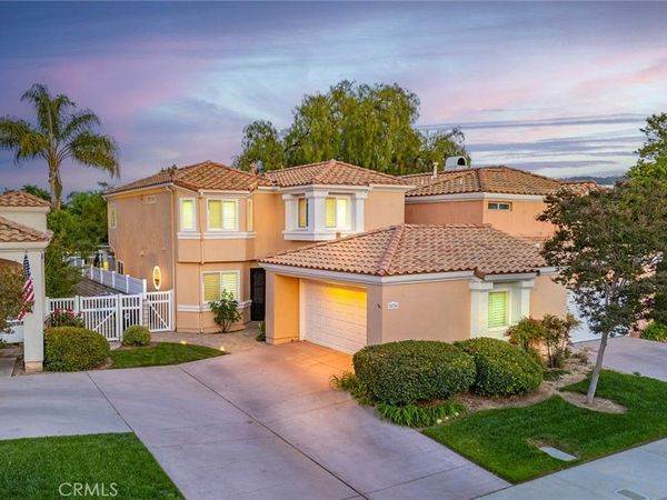 25704 Emerson Lane, Unit 30, Stevenson Ranch, CA 91381