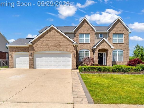 1977 Hazel Nut Lane, Troy, MI 48085