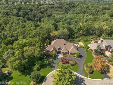 1494 HIGHPOINT, Oakland Twp, MI 48306