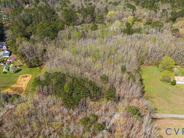 17 Pine Reach , Kilmarnock, VA 22482