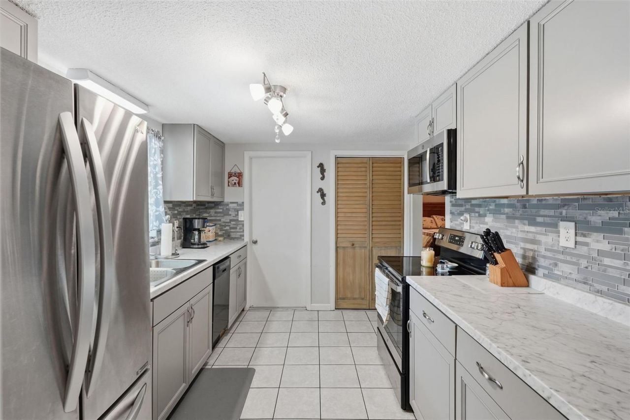 10339 Amadeus Drive , Port Richey, FL 34668 Photo