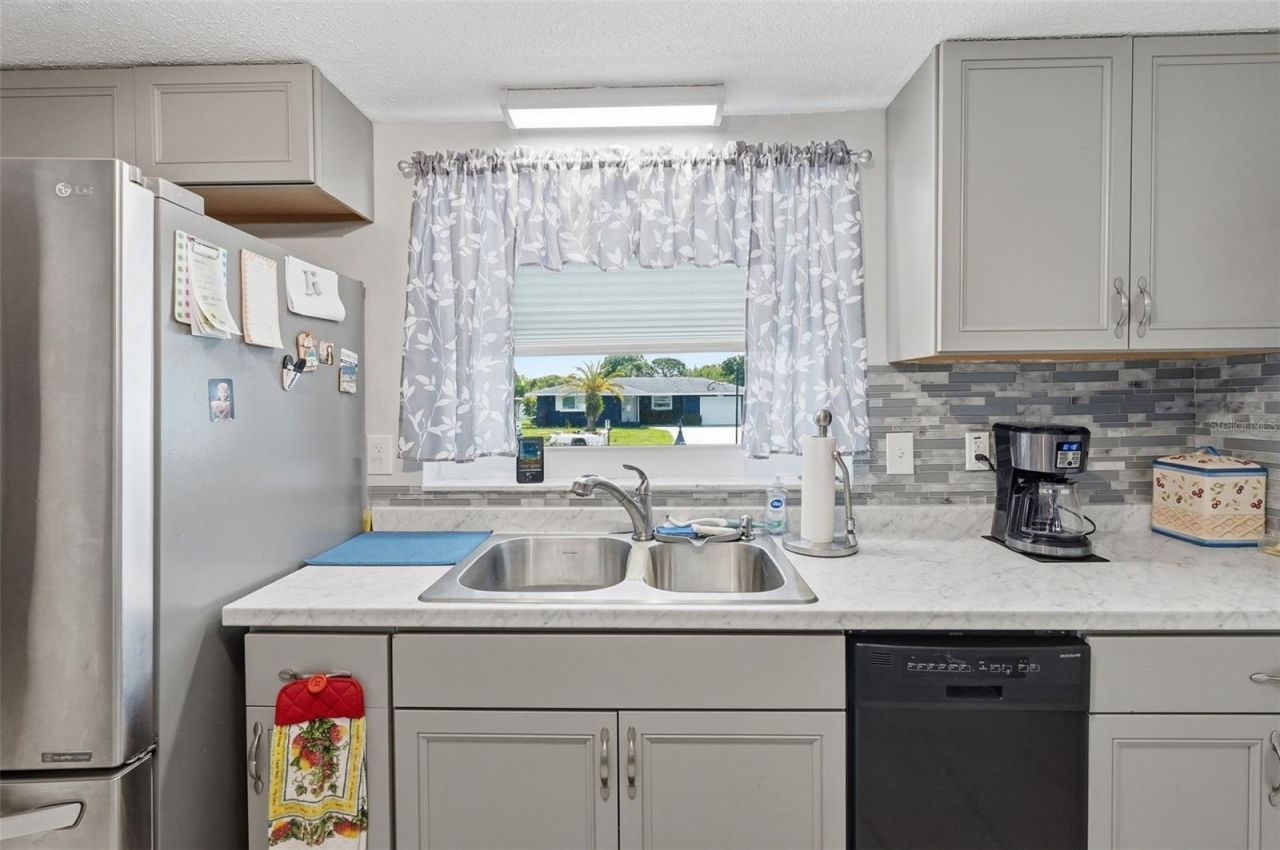 10339 Amadeus Drive , Port Richey, FL 34668 Photo