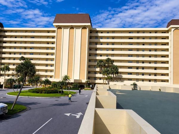 4750 COVE CIRCLE, Unit 706, ST PETERSBURG, FL 33708