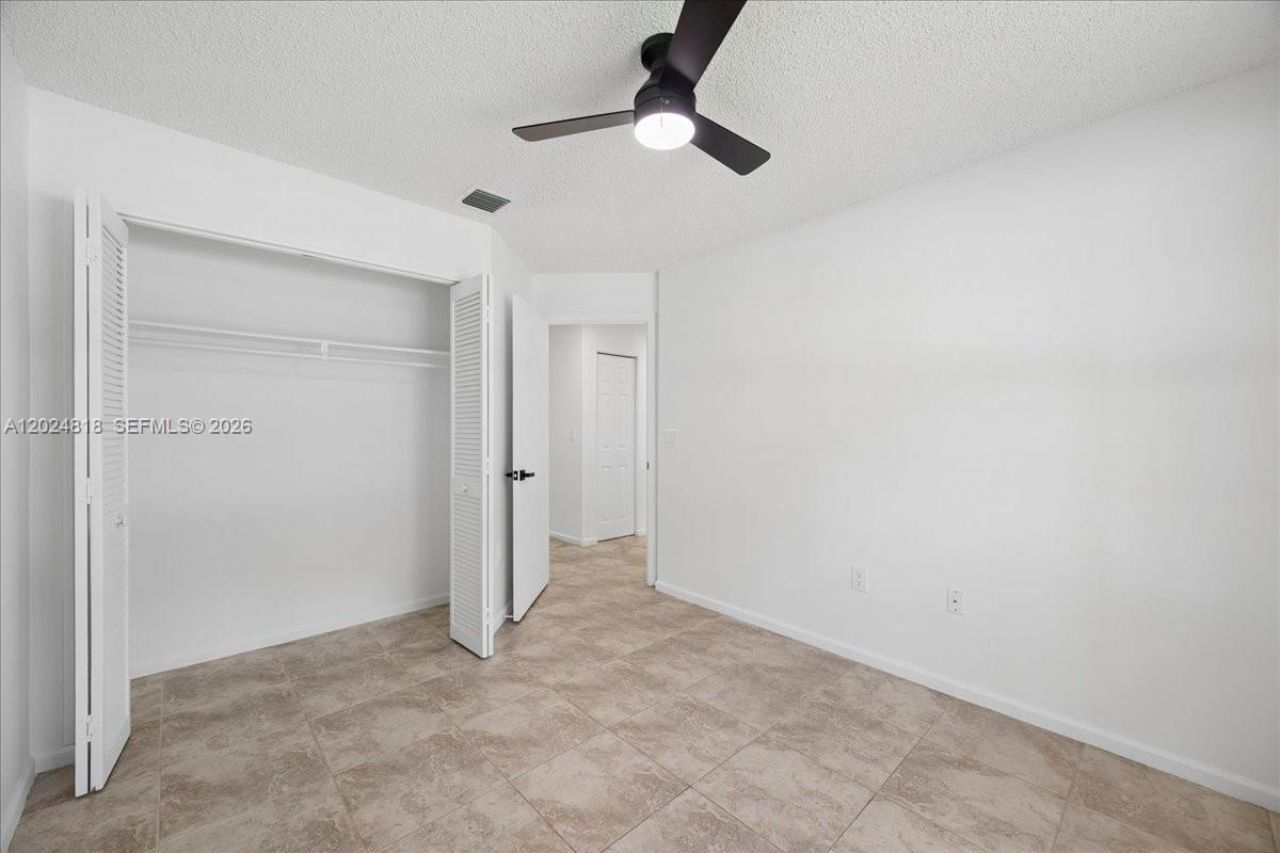 6508 NW 54th Ct, Lauderhill, FL 33319 Photo