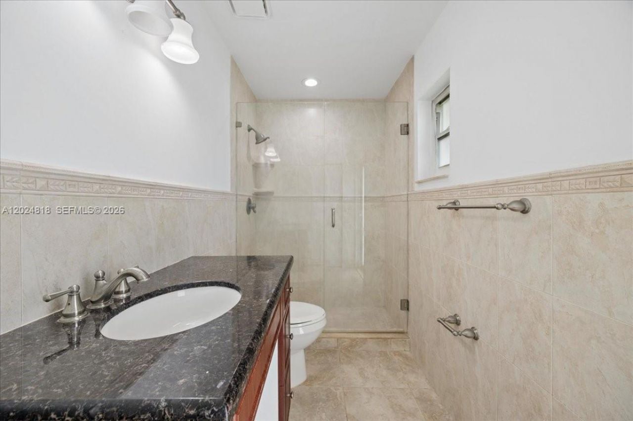 6508 NW 54th Ct, Lauderhill, FL 33319 Photo