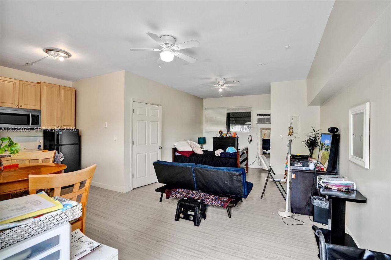 9910 Bahama Dr, Cutler Bay, FL 33189 Photo