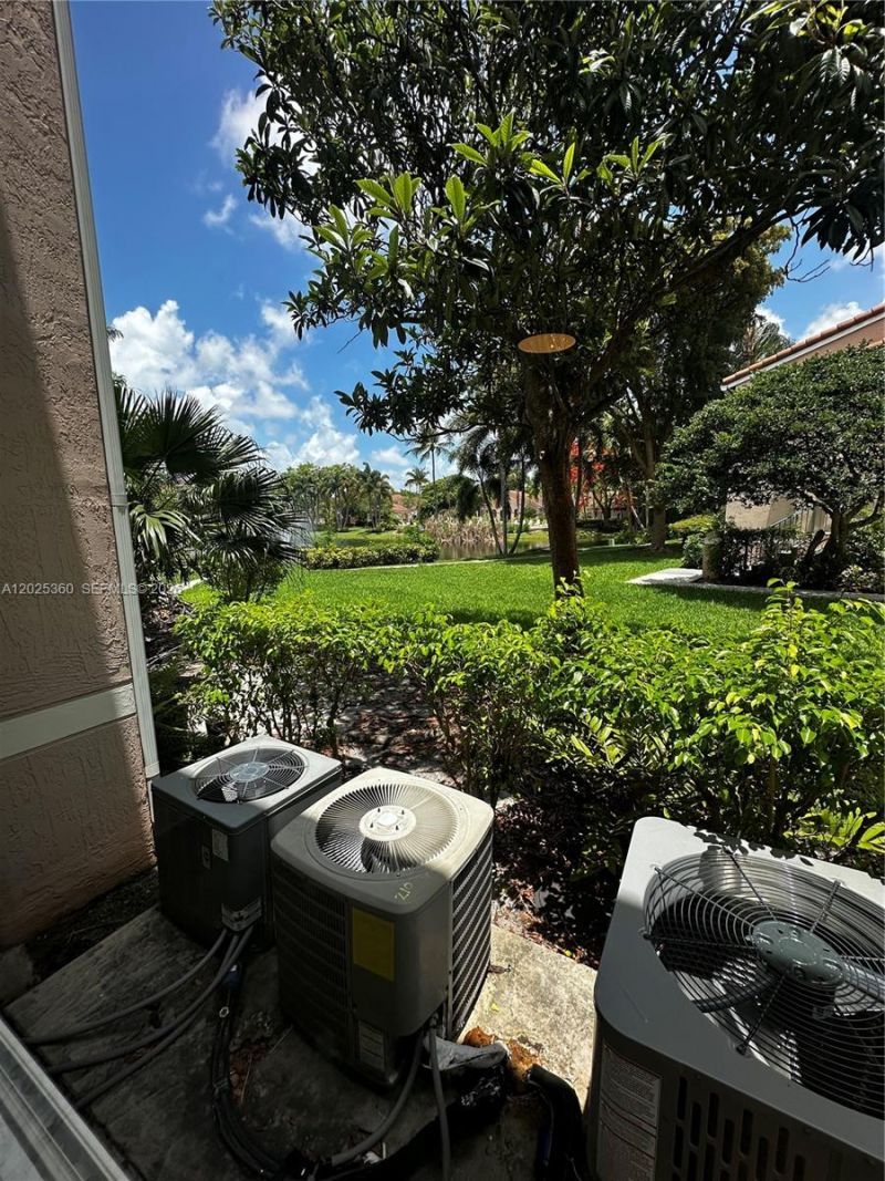 12124 Saint Andrews Pl , Unit 110, Miramar, FL 33025 Photo