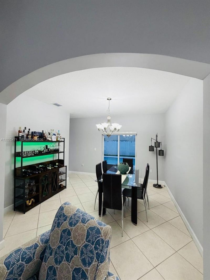 15858 SW 138th Ter, Unit 15858, Miami, FL 33196 Photo