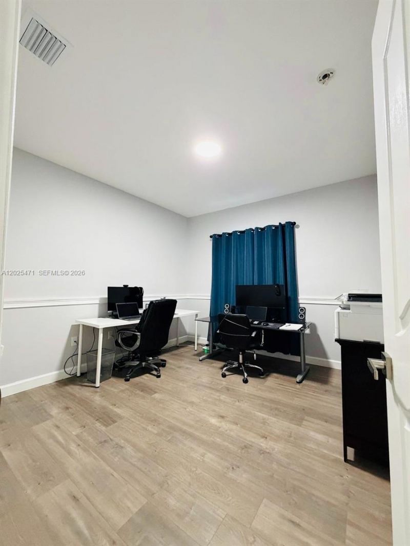 15858 SW 138th Ter, Unit 15858, Miami, FL 33196 Photo