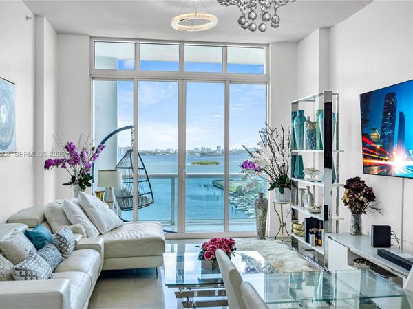 7900 Harbor Island Dr , Unit PH14, North Bay Village, FL 33141