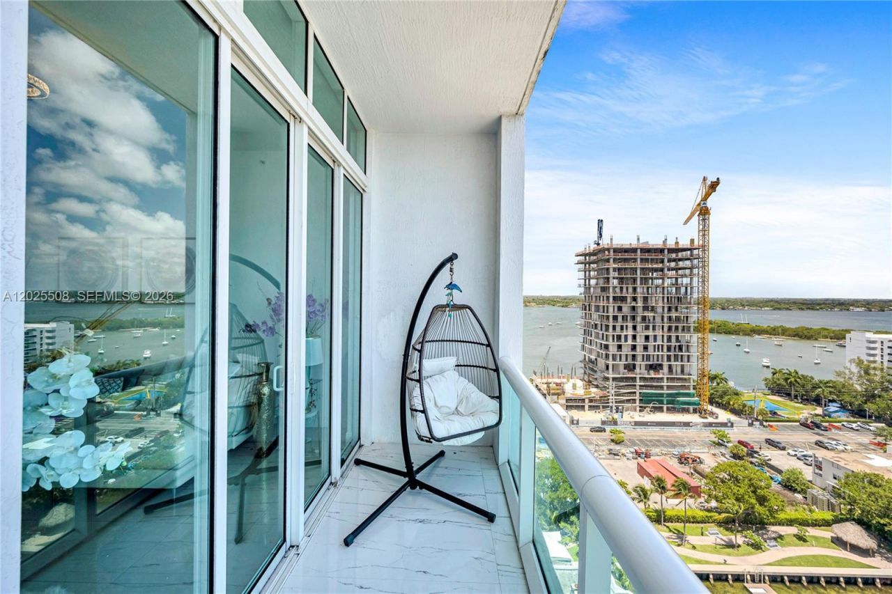 7900 Harbor Island Dr , Unit PH14, North Bay Village, FL 33141 Photo