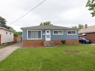 9326 Ackley Road, Parma Heights, OH 44130