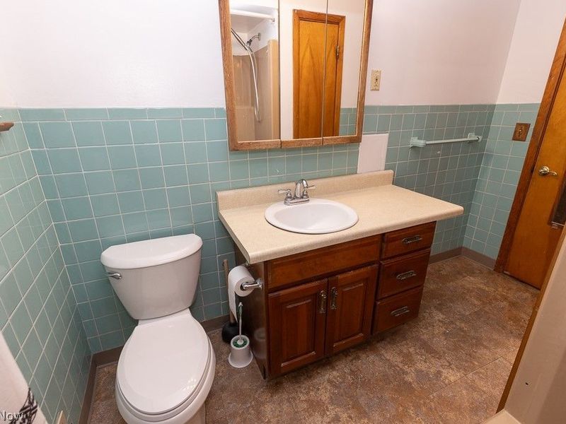 9326 Ackley Road, Parma Heights, OH 44130 Photo 14