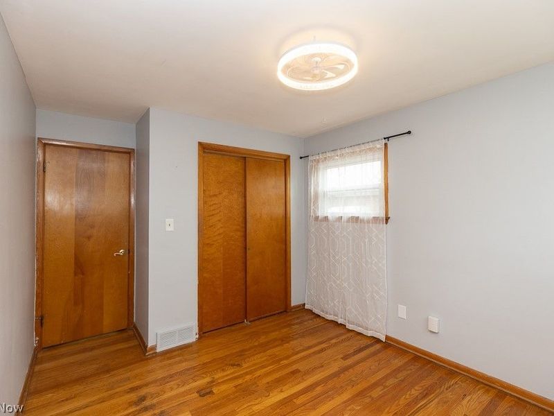 9326 Ackley Road, Parma Heights, OH 44130 Photo 20