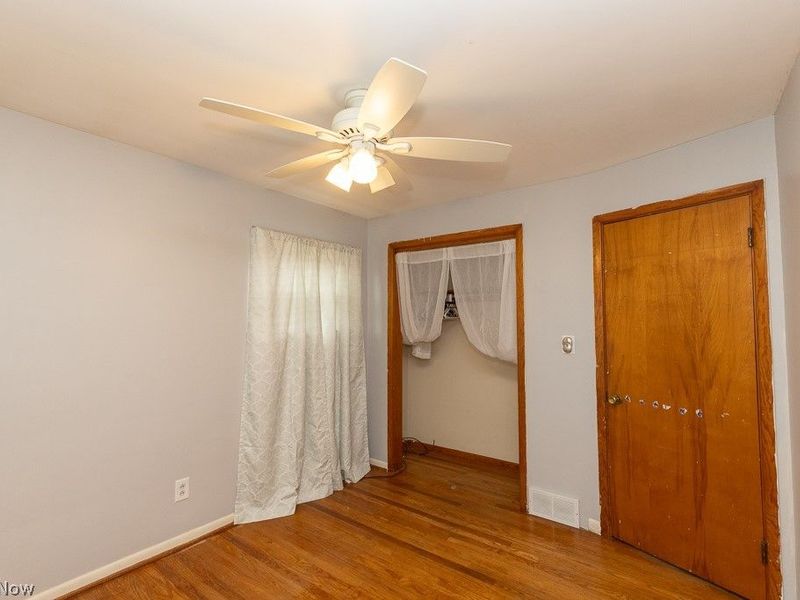 9326 Ackley Road, Parma Heights, OH 44130 Photo 23