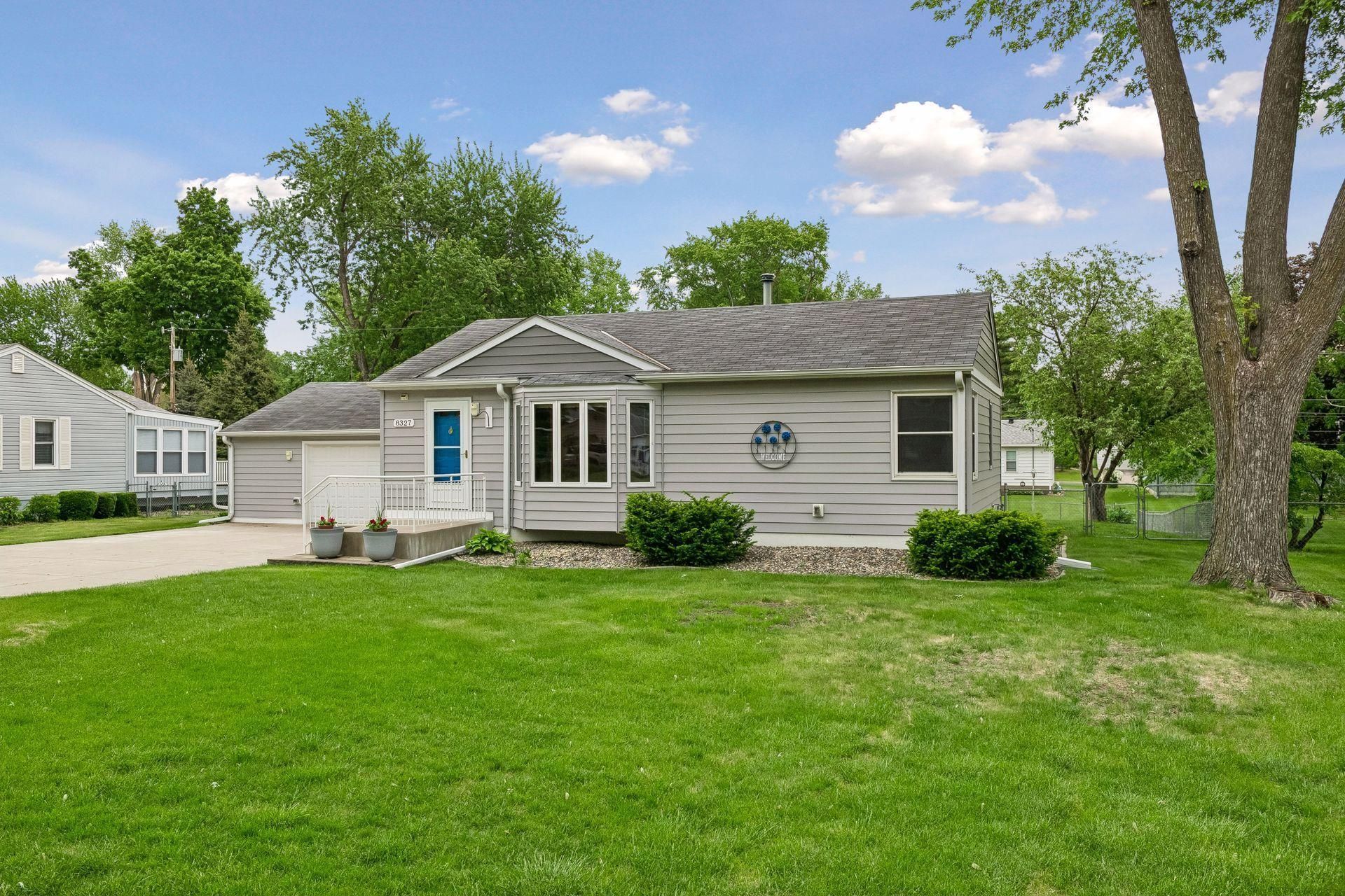 8327 2nd Avenue, Bloomington, MN 55420 Main Photo