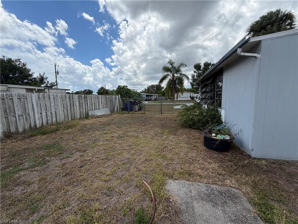 7633 Grady Dr, North Fort Myers, FL 33917 Photo