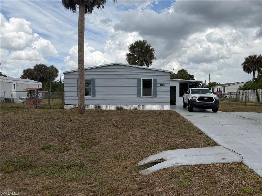 7633 Grady Dr, North Fort Myers, FL 33917 Photo