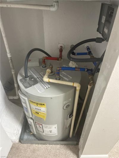 3271 Royal Canadian Trce, Unit 2, Fort Myers, FL 33907 Photo