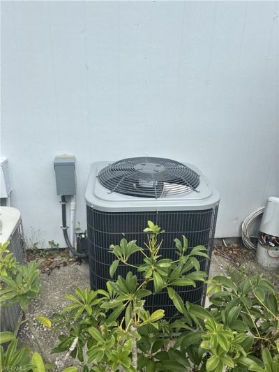 3271 Royal Canadian Trce, Unit 2, Fort Myers, FL 33907 Photo