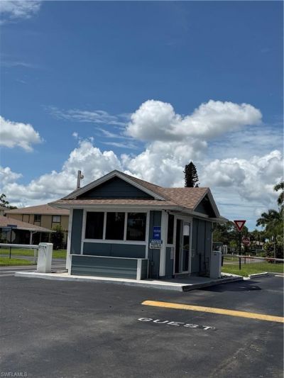 3271 Royal Canadian Trce, Unit 2, Fort Myers, FL 33907 Photo