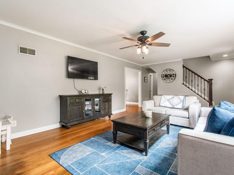 3055 Tremont Road, Columbus, OH 43221 Photo 10