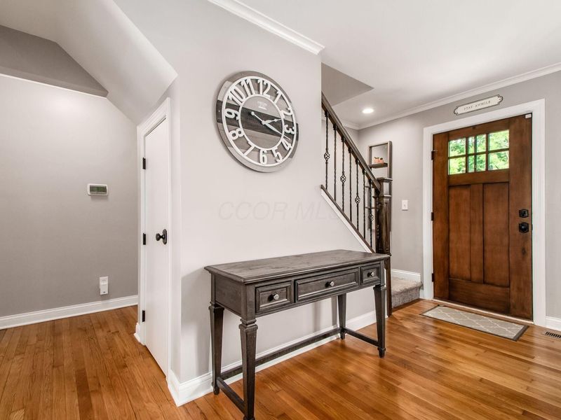 3055 Tremont Road, Columbus, OH 43221 Photo 6
