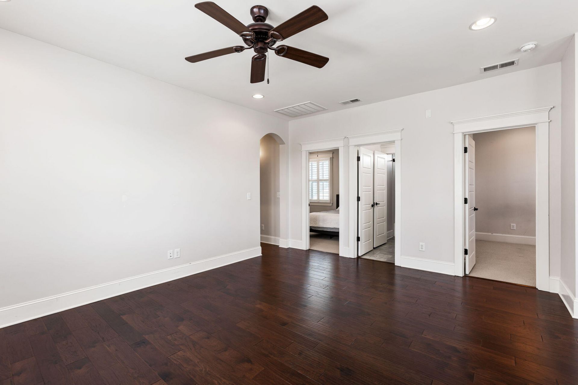 2532 Josiah Street Photo 22