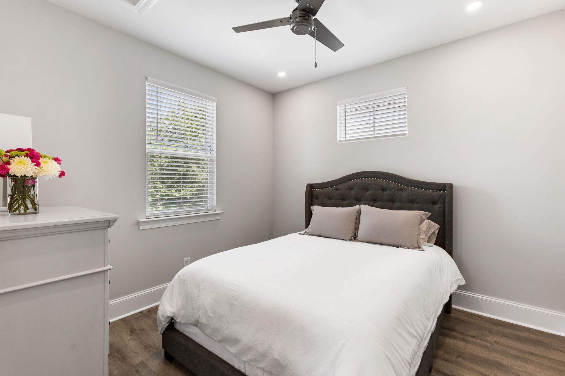 2532 Josiah Street Photo 35