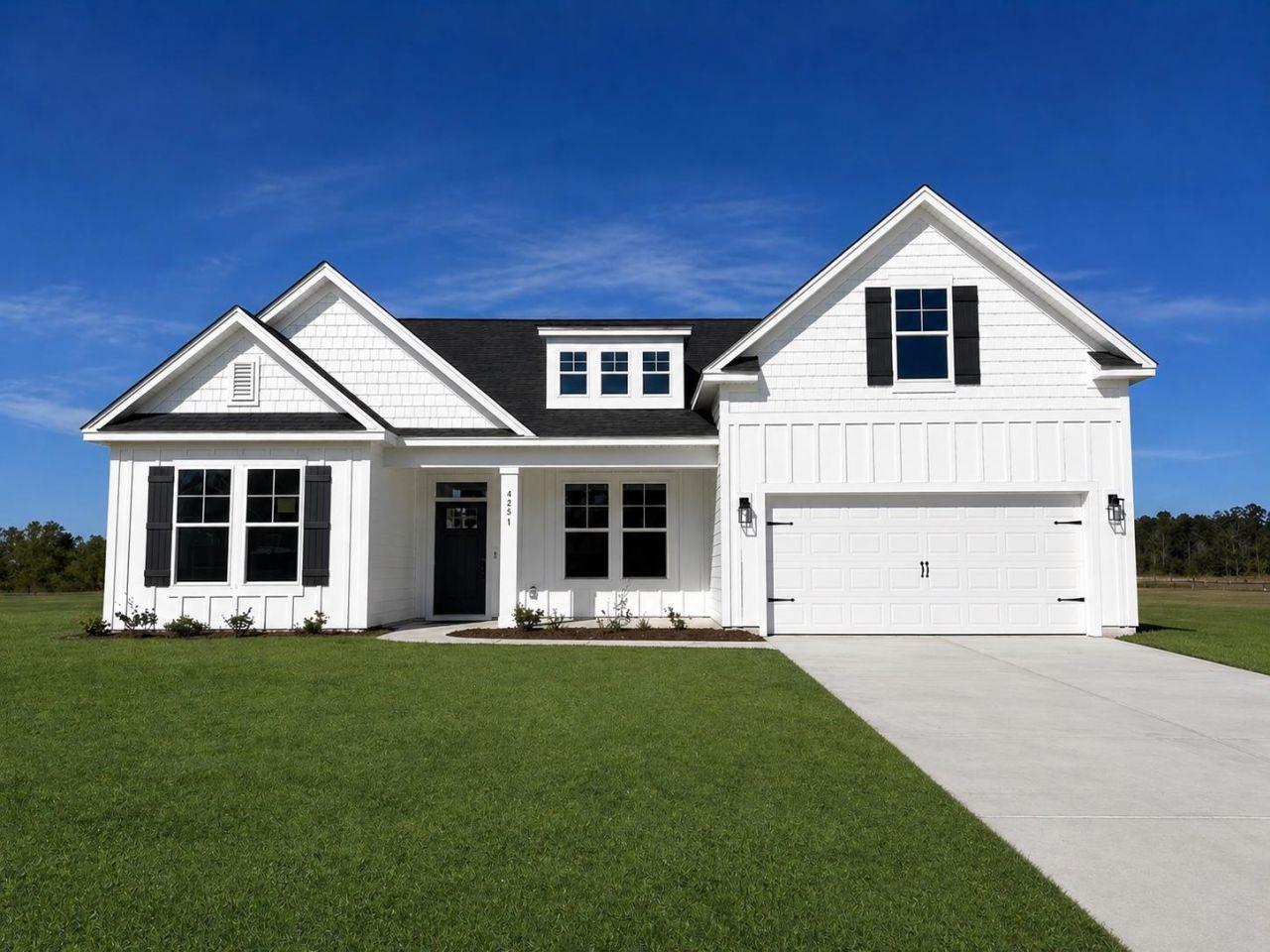 2033 Meadowood Ln. Photo 1