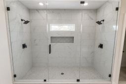 2033 Meadowood Ln. photo 4