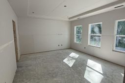 2033 Meadowood Ln. photo 4