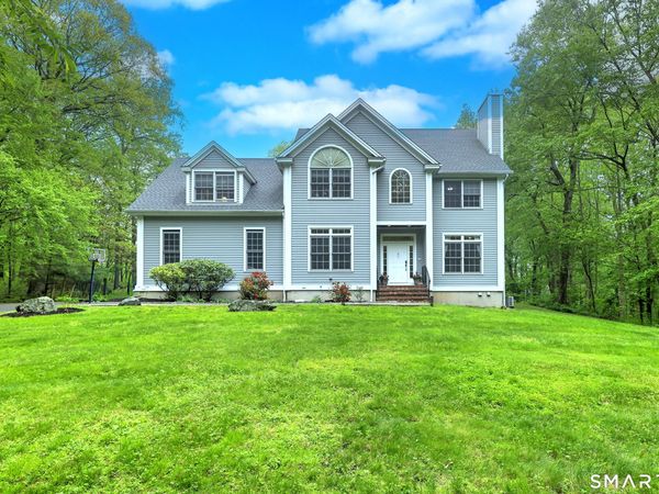 125 Peck Hill, Woodbridge, CT 06525