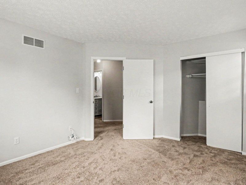 3671 Carnforth Drive, Columbus, OH 43221 Photo 15