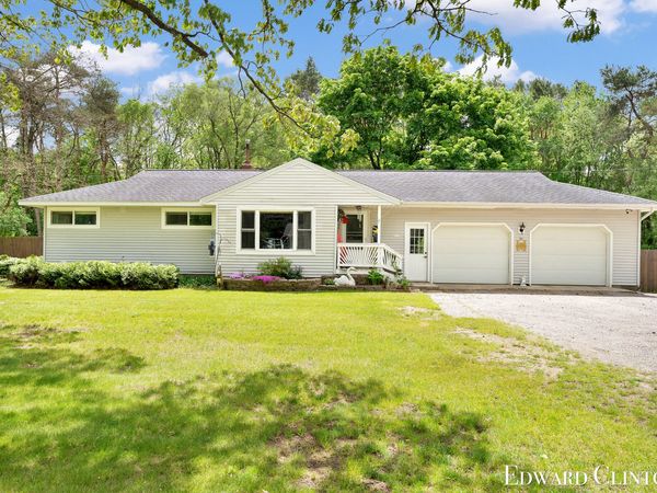 50 15 Mile Road NW, Sparta, MI 49345