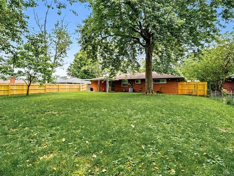 7090 Claybeck Drive, Huber Heights, OH 45424 Photo 29