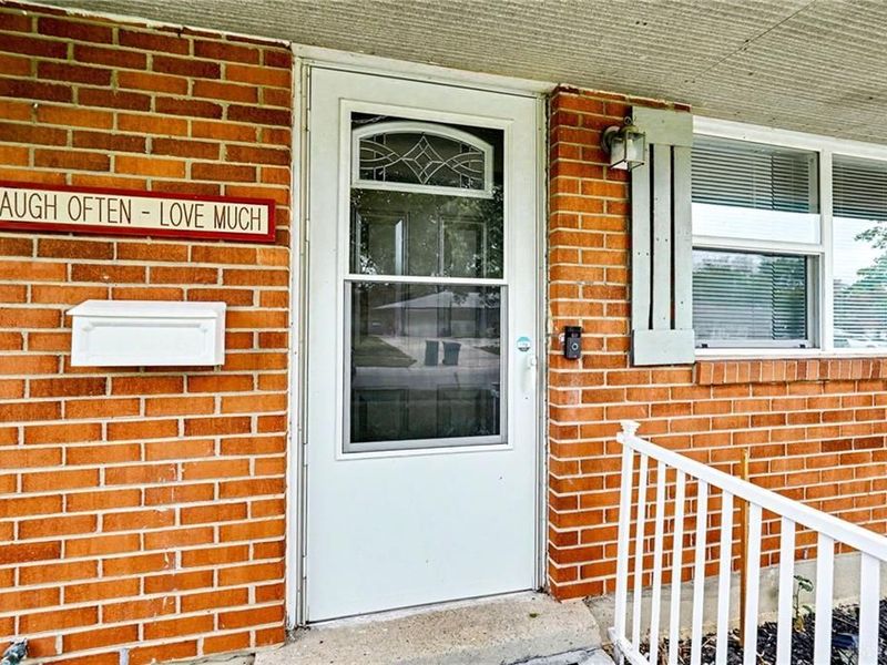 7090 Claybeck Drive, Huber Heights, OH 45424 Photo 4