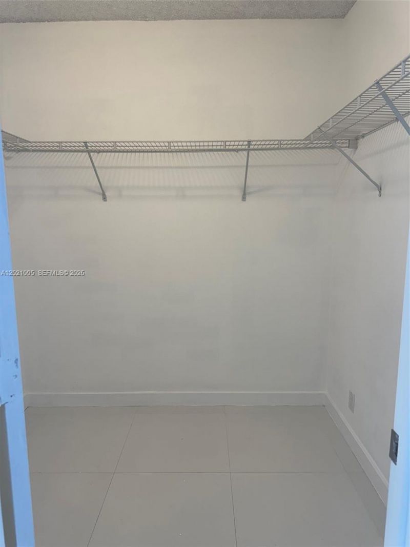 3800 S Ocean Dr, Unit 1725, Hollywood, FL 33019 Photo
