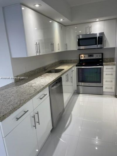 3800 S Ocean Dr, Unit 1725, Hollywood, FL 33019 Photo