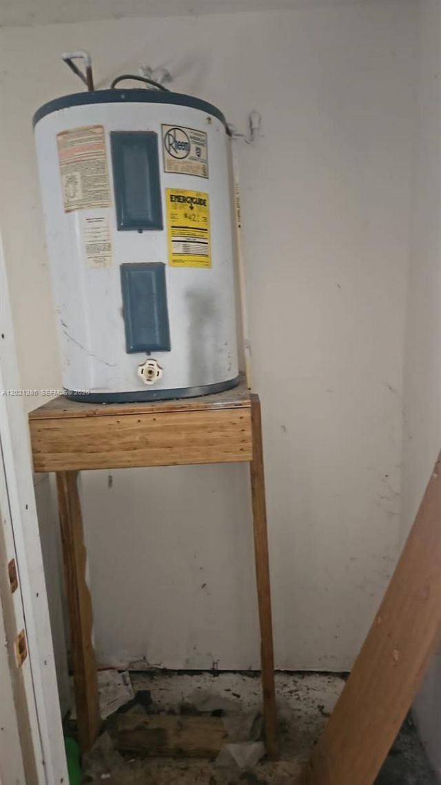 5300 NW 18th Ct , Unit 4I, Lauderhill, FL 33313 Photo