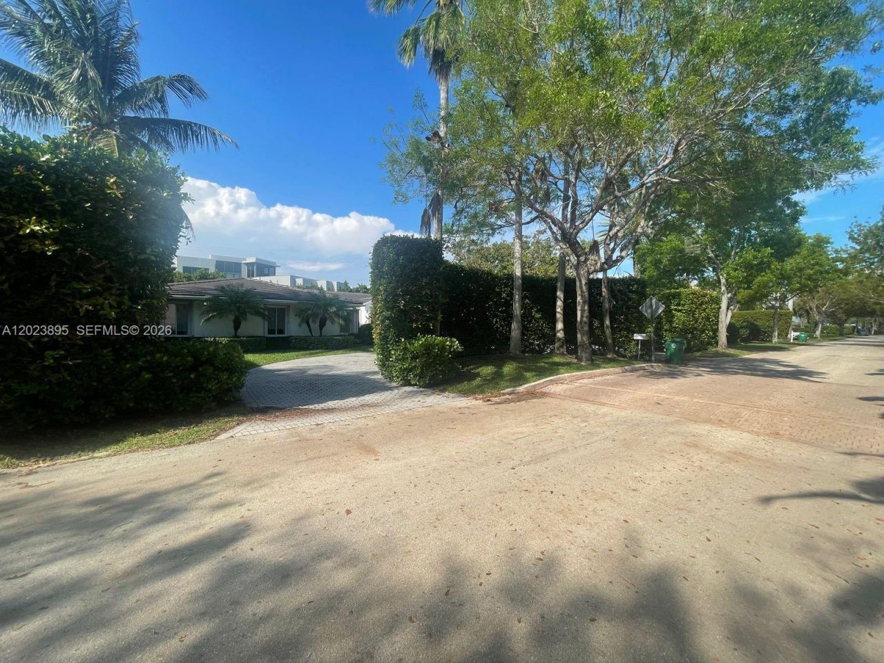 181 Island Dr , Key Biscayne, FL 33149 Photo