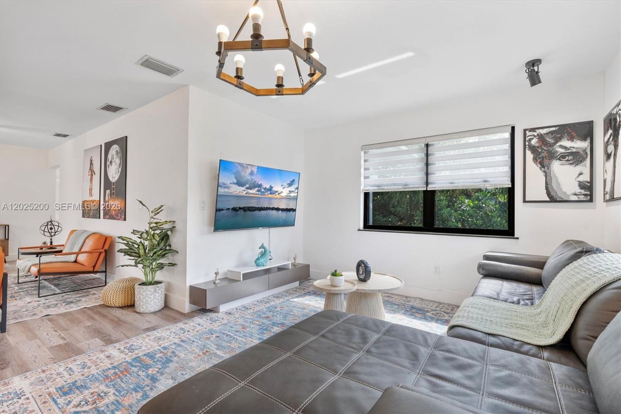 Please Call For Address, Unit 1300, North Miami Beach, FL 33162 Photo