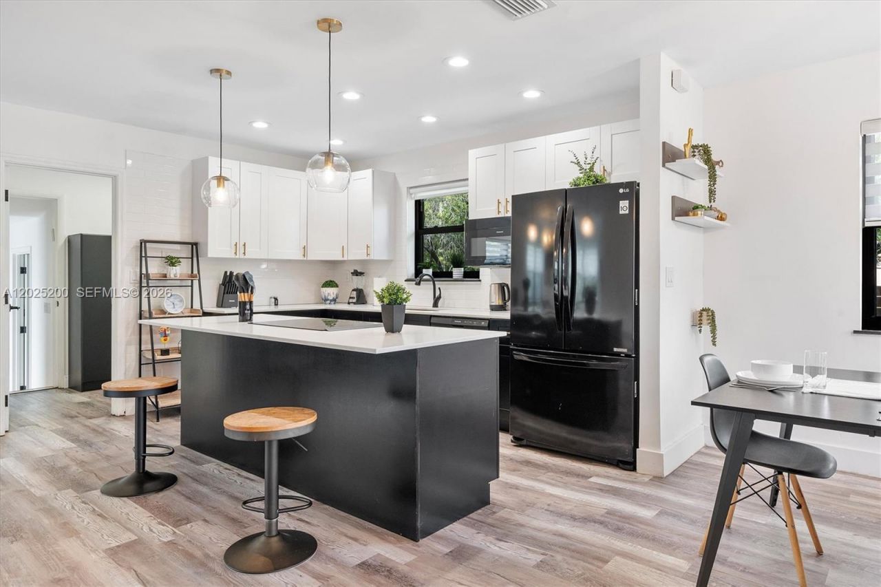 Please Call For Address, Unit 1300, North Miami Beach, FL 33162 Photo