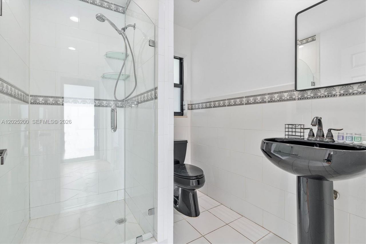 Please Call For Address, Unit 1300, North Miami Beach, FL 33162 Photo