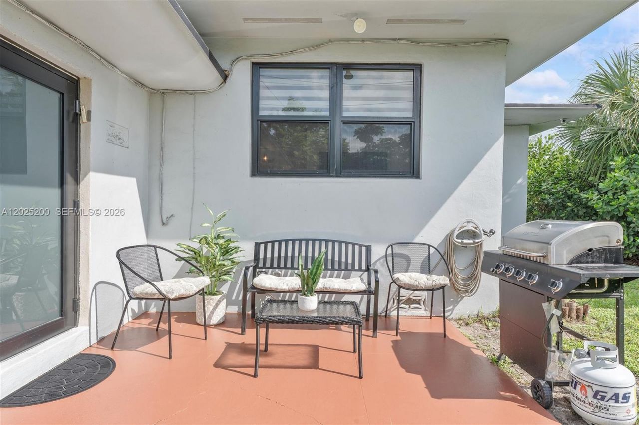 Please Call For Address, Unit 1300, North Miami Beach, FL 33162 Photo