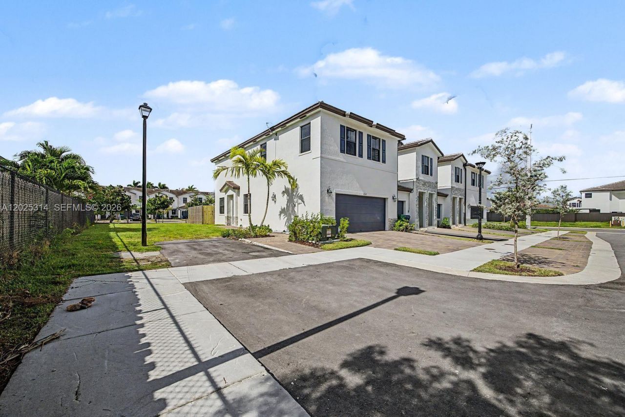13170 SW 232nd Ln , Miami, FL 33032 Photo