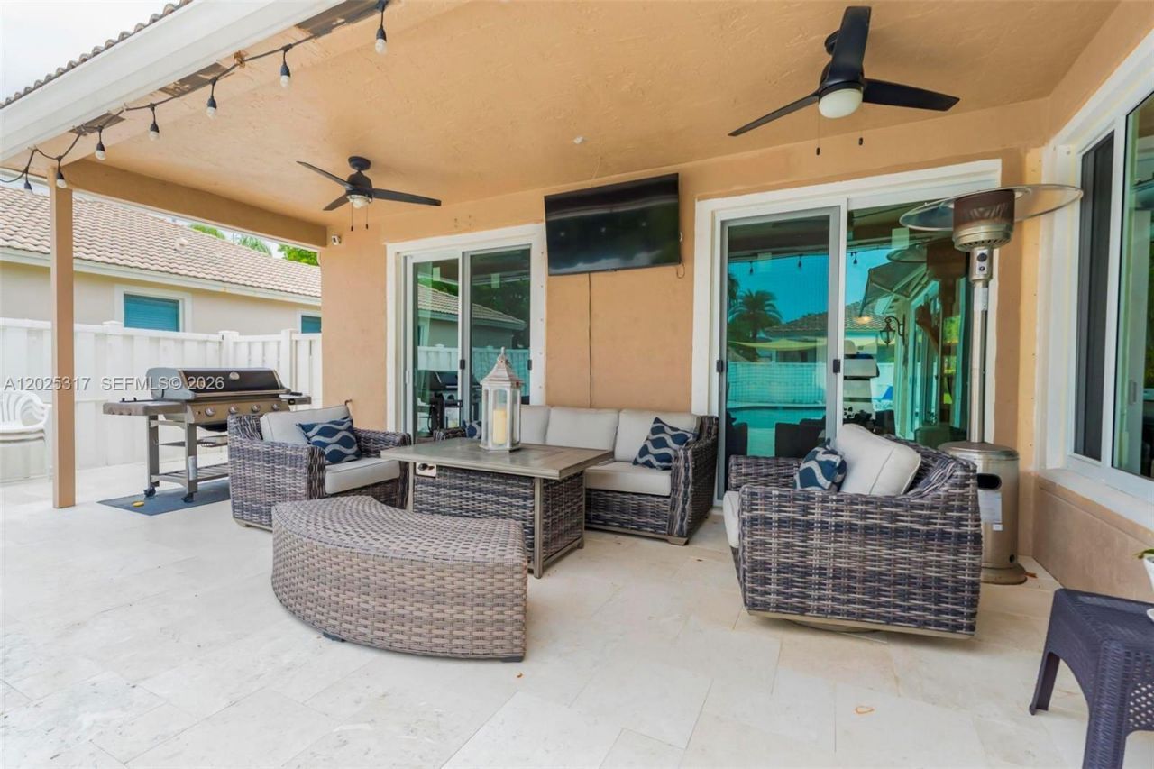 13404 NW 13th St, Pembroke Pines, FL 33028 Photo