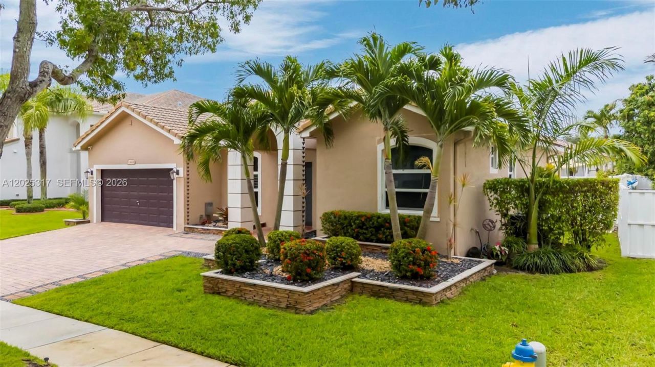 13404 NW 13th St, Pembroke Pines, FL 33028 Photo