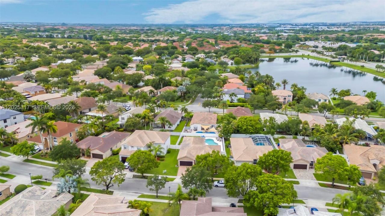 13404 NW 13th St, Pembroke Pines, FL 33028 Photo
